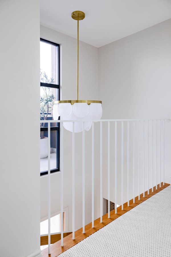 Claremont   MANOR ONE 20