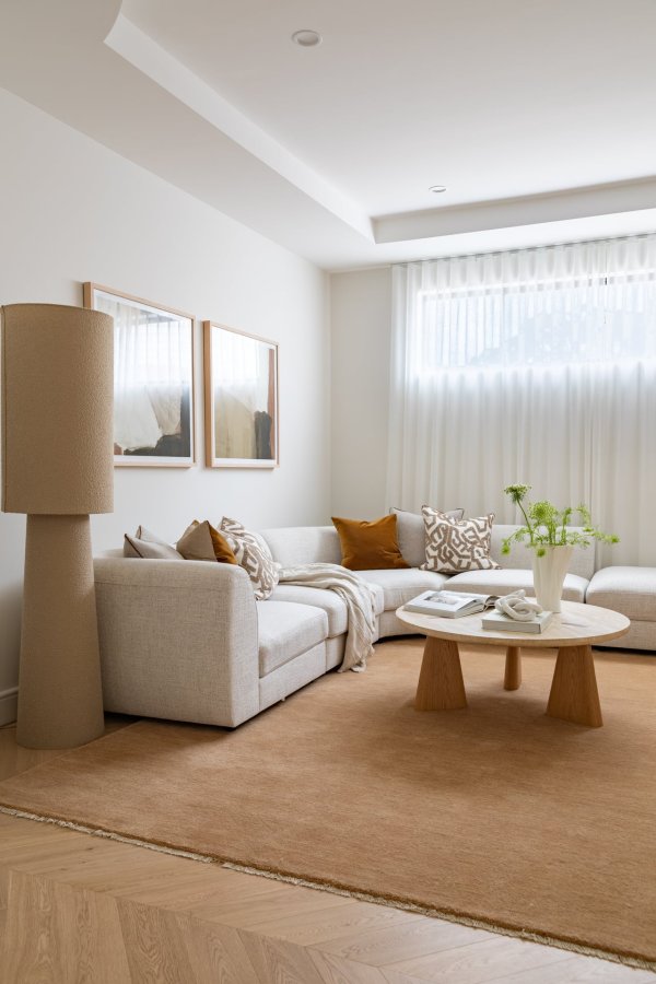Claremont   MANOR ONE 78