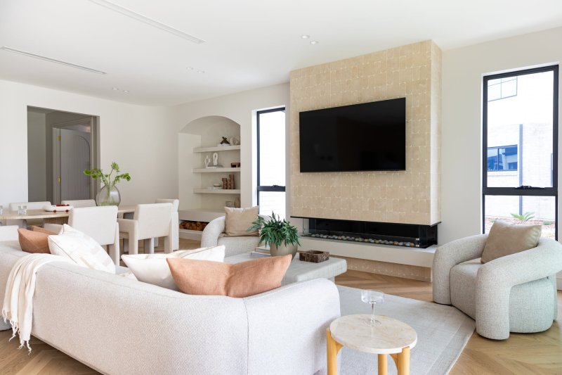 Claremont   MANOR ONE 59
