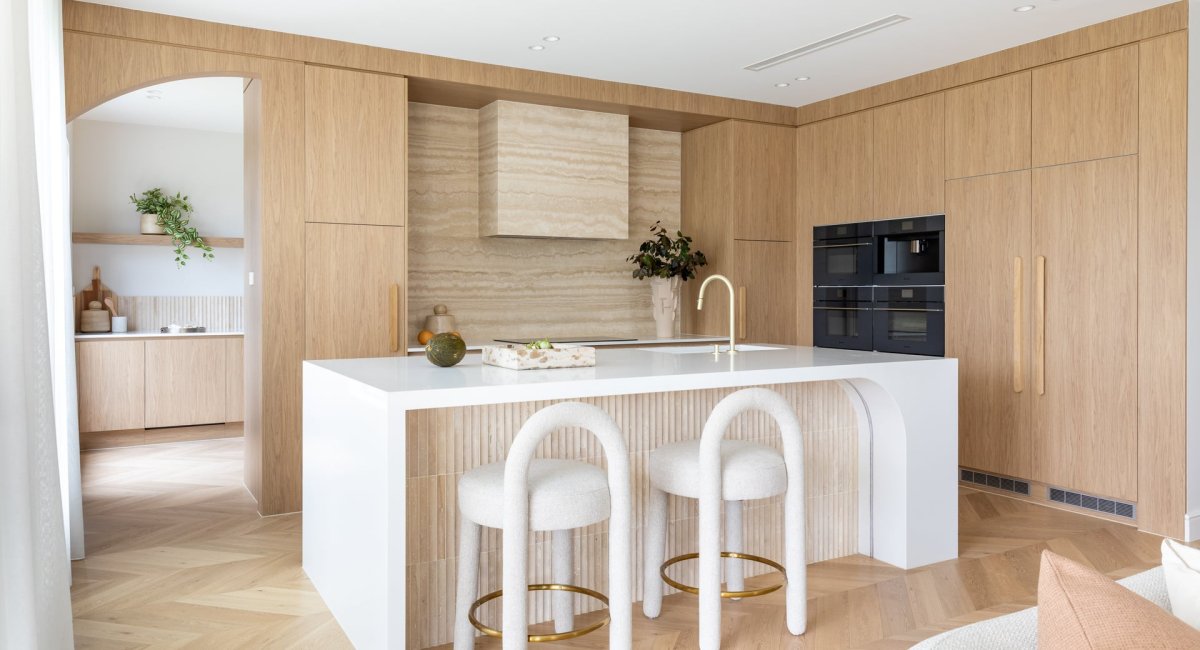 Claremont   MANOR ONE 64