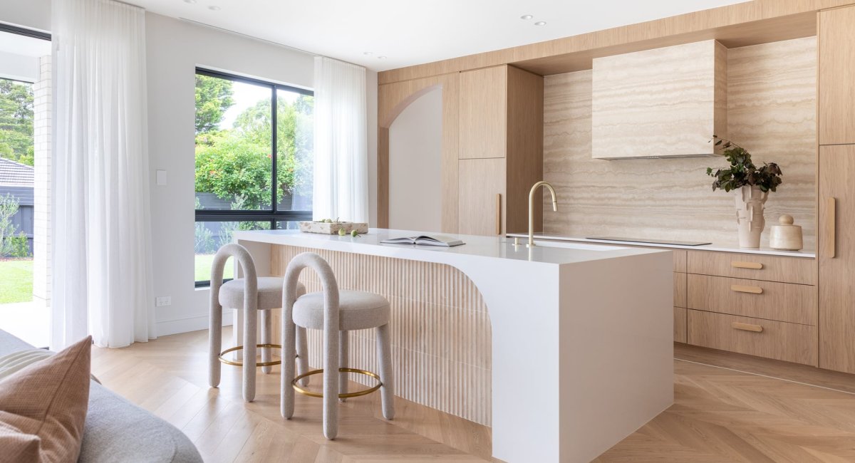 Claremont   MANOR ONE 90