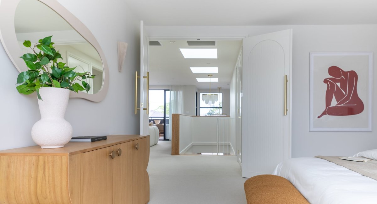 Claremont   MANOR ONE 9