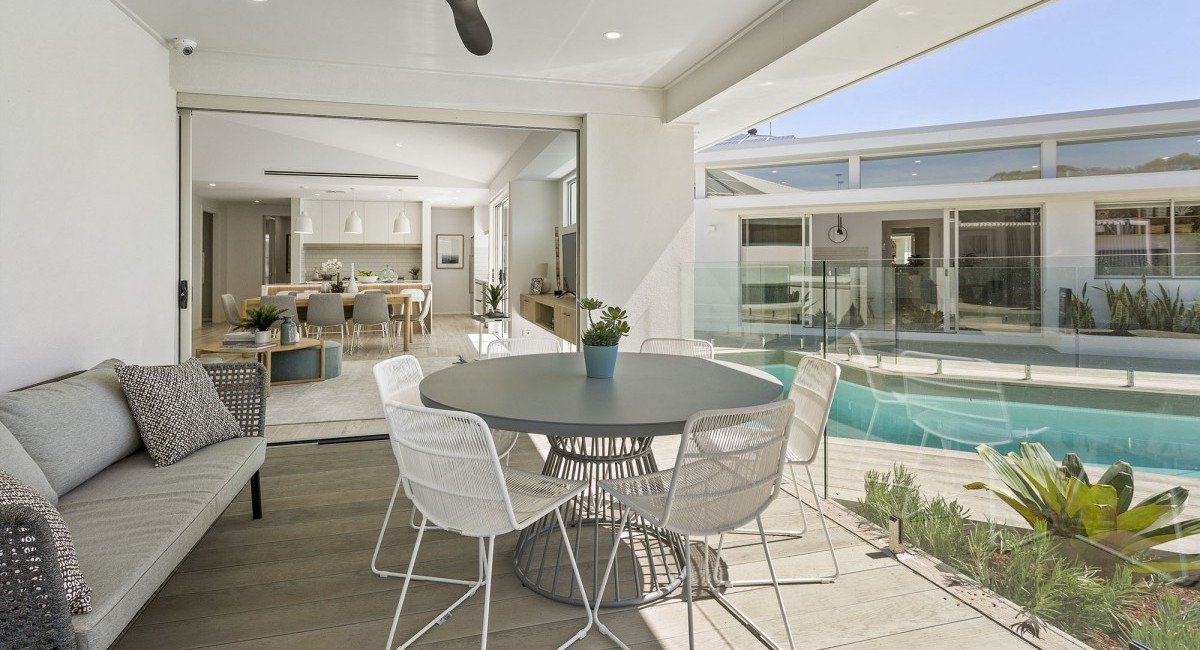 Bronx 1 Outdoor Alfresco Area