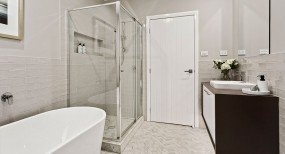 Bronx 27 Bathroom