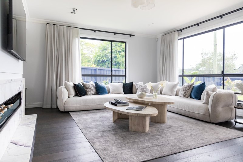 Killara   MANOR TWO 24