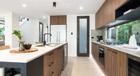 St Tropez Kitchen