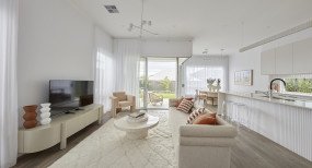 Wisdom Homes Capri 8731 Lounge 1