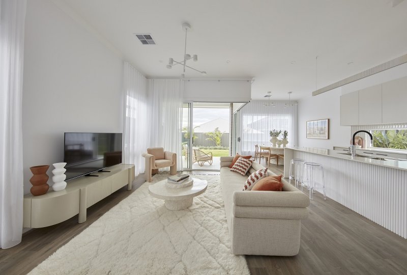 Wisdom Homes Capri 8731 Lounge 1