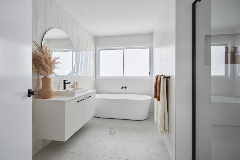 Wisdom Homes Capri Bathroom
