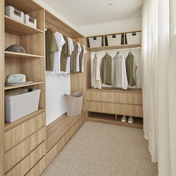 Wyndham 25   WIR